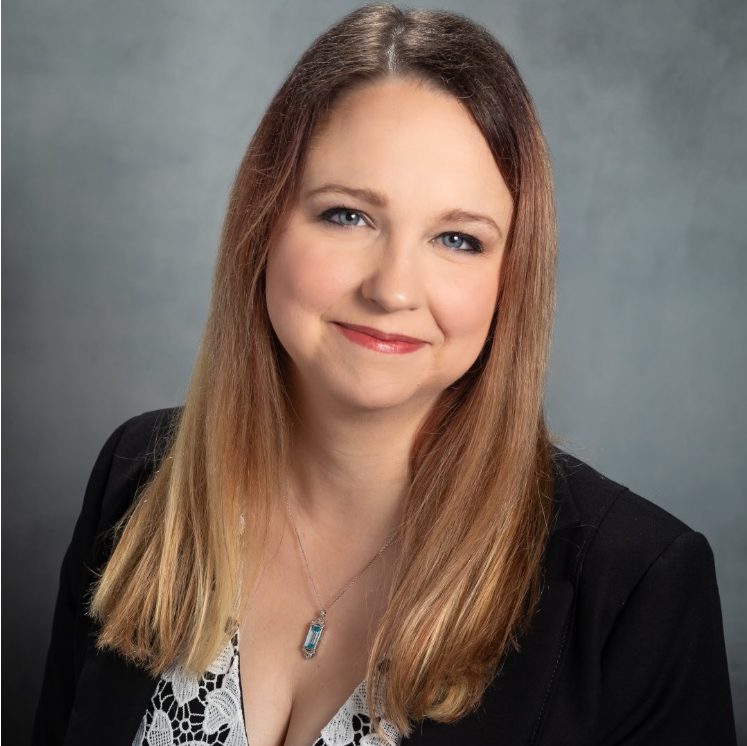 Headshot of Amberlyn Hales